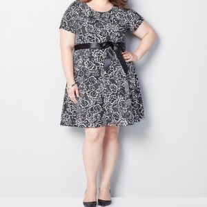 Avenue Floral Lace Print Fit & Flare Dress👗18/20